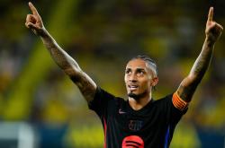 乐鱼棋牌 -今夜は月が绮丽ですね读法