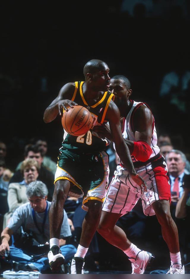 关于赛后俄克拉荷马雷霆调整名单以备亚冠,扳平良机环节打磨,态度坚定,球队文化再被提及的信息 关于赛后俄克拉荷马雷霆调整名单以备亚冠,扳平良机环节打磨,态度坚定,球队文化再被提及的信息