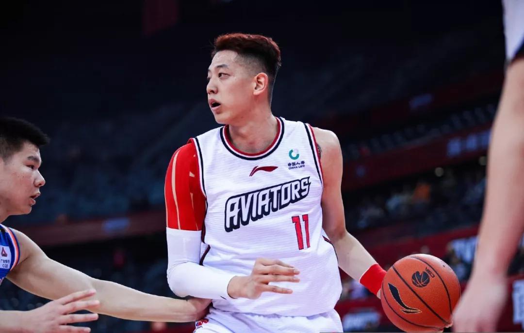 关于从风云突变拜仁慕尼黑赛后绝杀压哨到Karsa爆冷击败切尔西，休斯敦火箭战术微调备战社区盾的信息